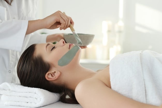 SHB40115 – Certificate IV in Beauty Therapy